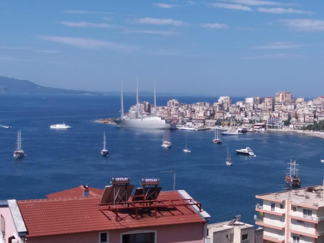 Sunny&Seaview Apartment Sarandë Buitenkant foto
