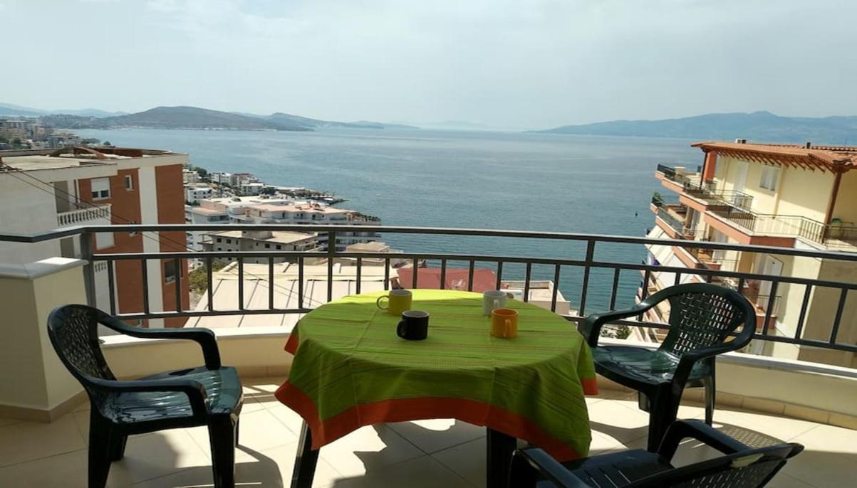 Sunny&Seaview Apartment Sarandë Buitenkant foto