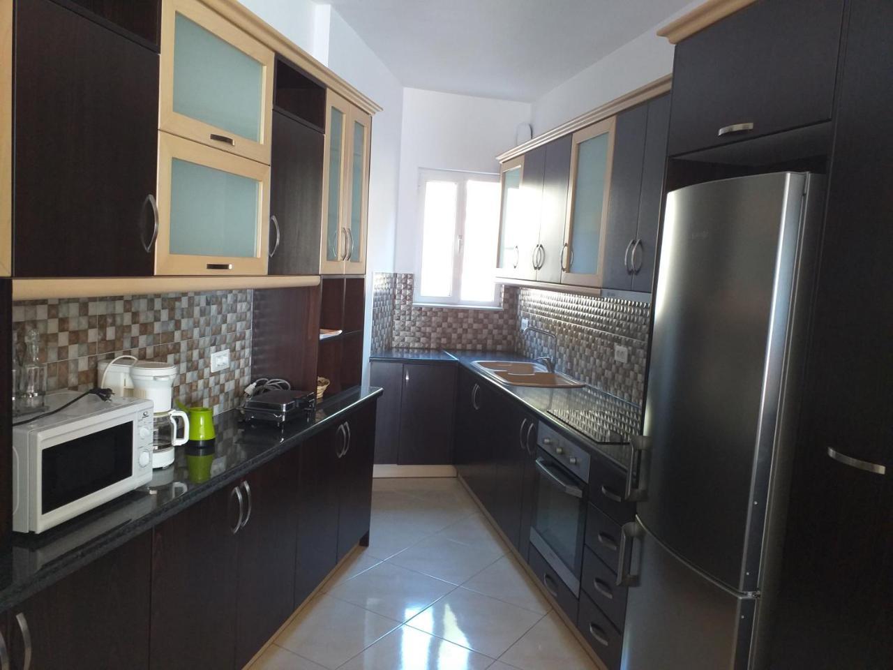 Sunny&Seaview Apartment Sarandë Buitenkant foto